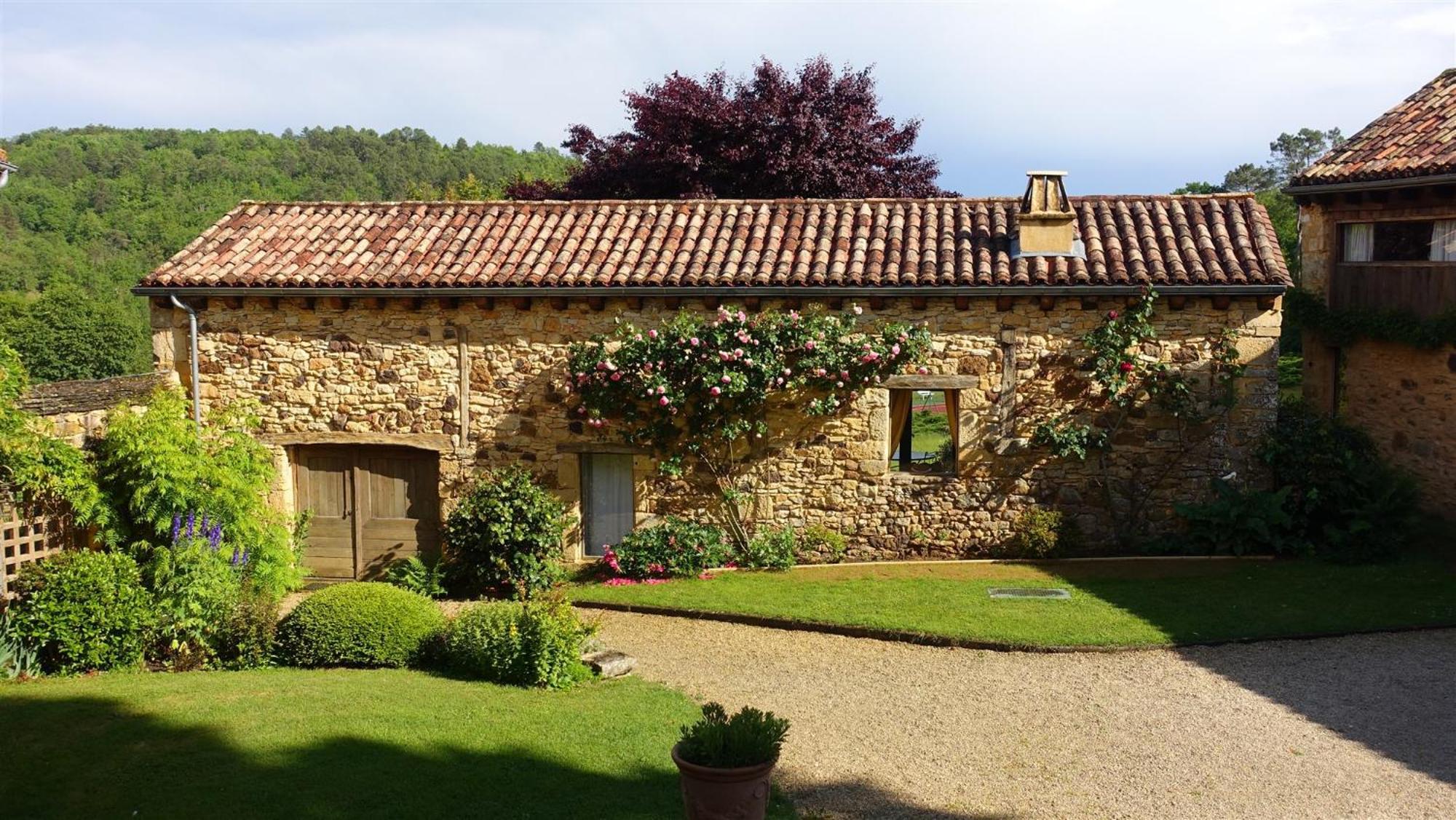 Domaine De Cournet Haut, A 17Th Century Property Set On A Calm, Idyllic Domain With Pool, Tennis, Bikes And More Les Vauries Exterior photo